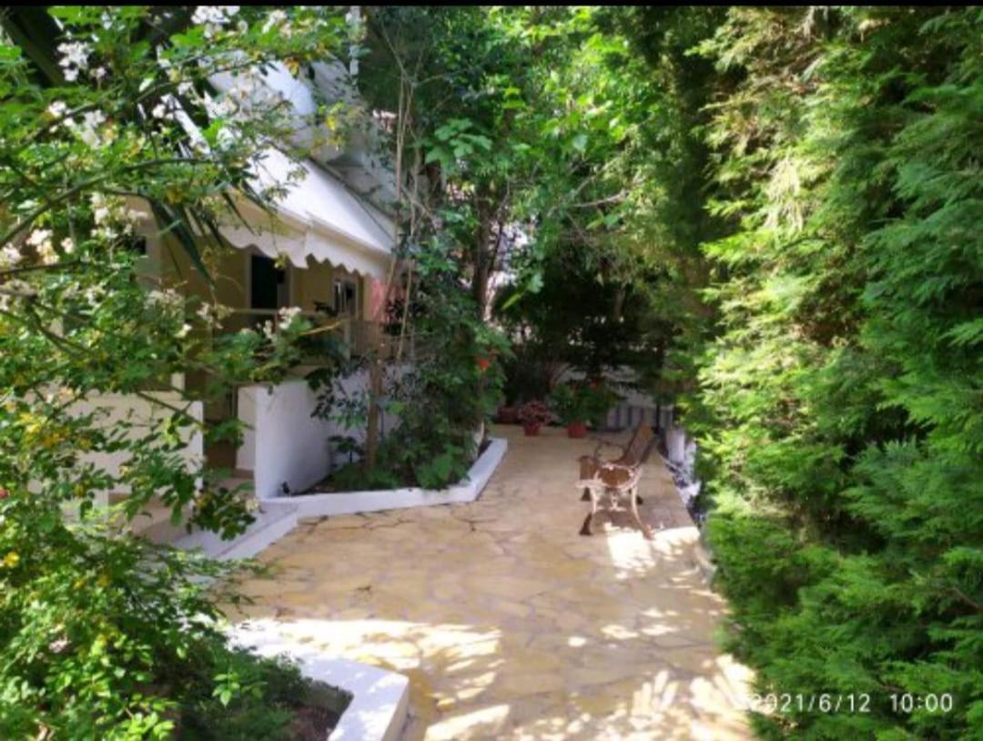 Lenia Studios กาลามิตซี ภายนอก รูปภาพ